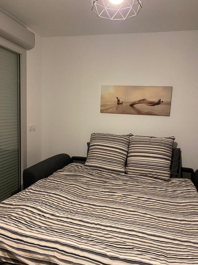 Appartement Neuf Moderne Avec Piscine Puget-sur Argens Luaran gambar
